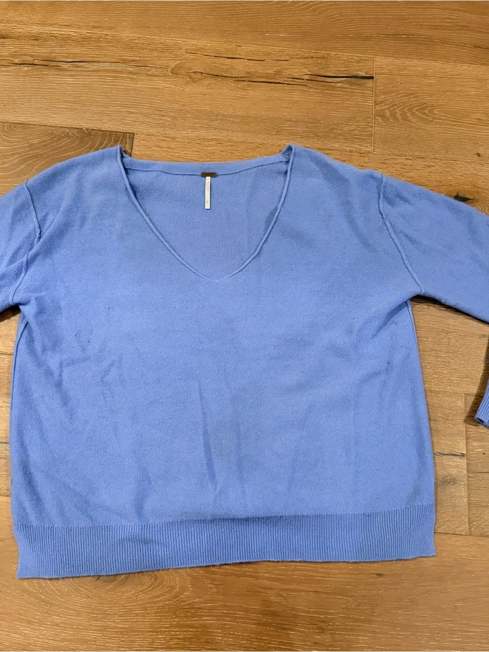 Free People harmony cashmere  V-Neck Sweater in blue mist